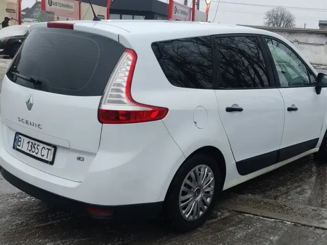 Renault Megane - фото 5