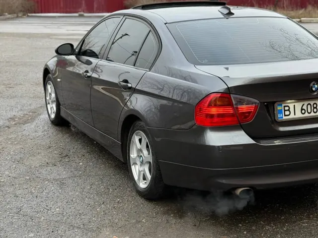 BMW 3 серії - фото 5