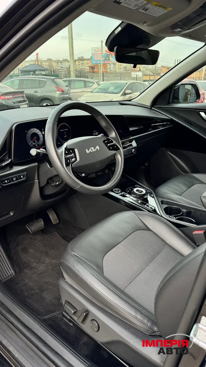 Kia Niro - фото 11
