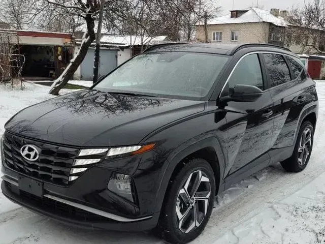 Hyundai Tucson - фото 1