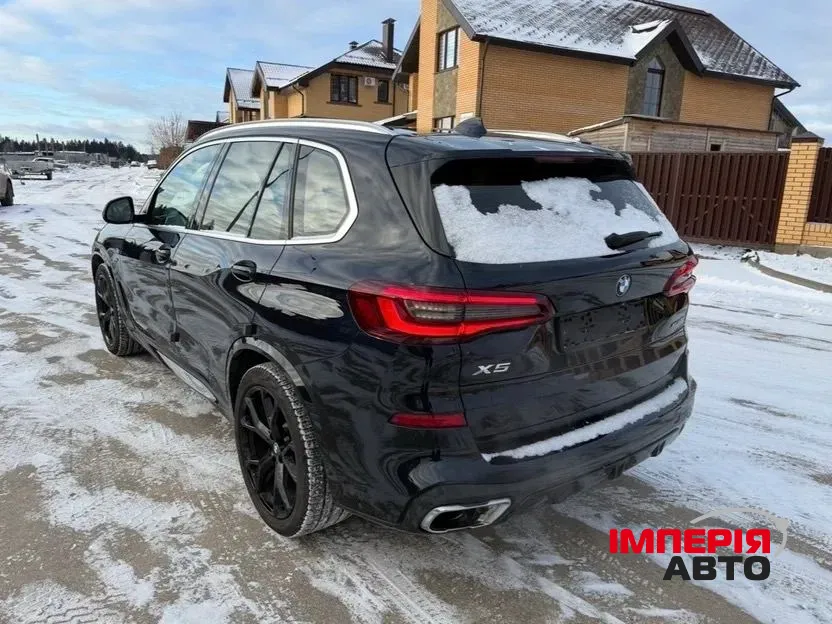 BMW X5 - фото 4