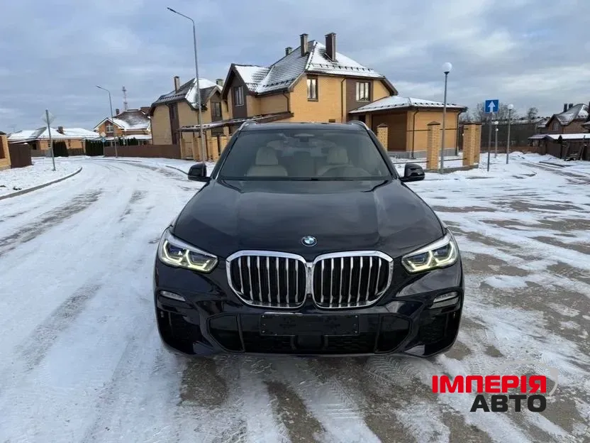 BMW X5 - фото 3