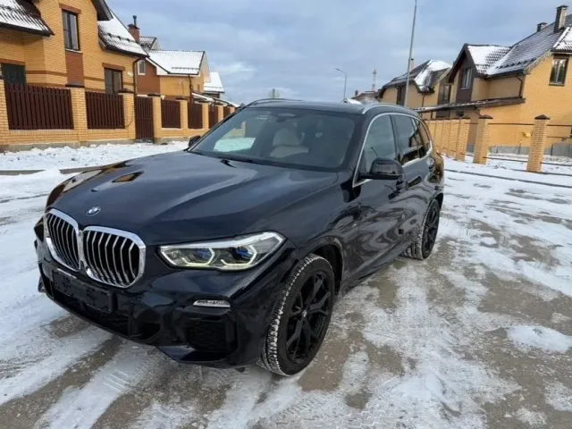 BMW X5 - фото 2
