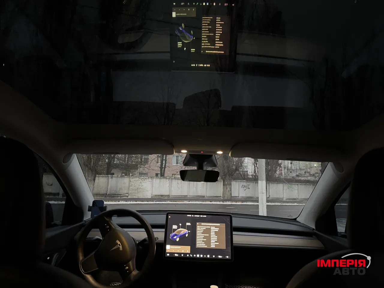 Tesla Model Y - фото 10