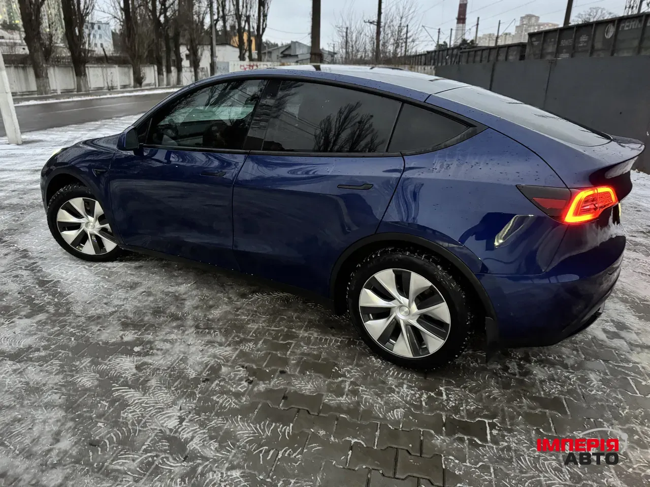 Tesla Model Y - фото 4