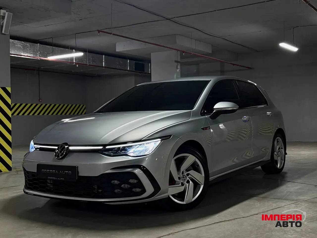 Volkswagen Golf GTI - фото 6