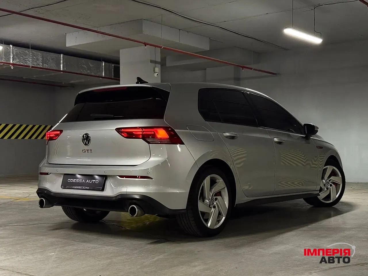 Volkswagen Golf GTI - фото 14