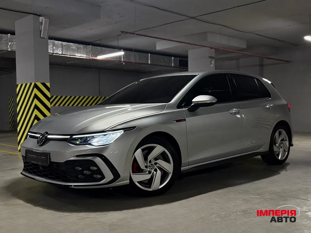 Volkswagen Golf GTI - фото 1