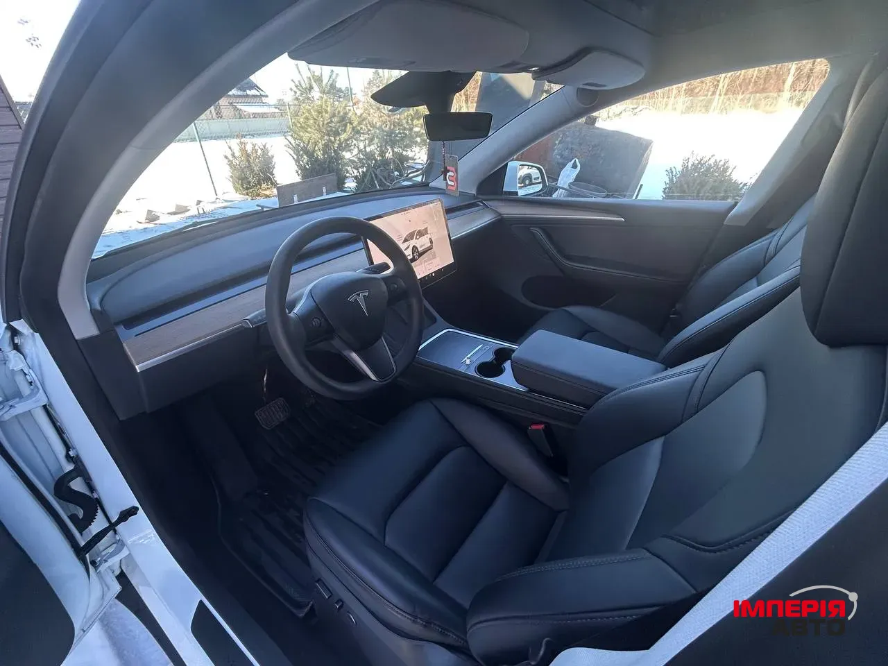Tesla Model Y - фото 7