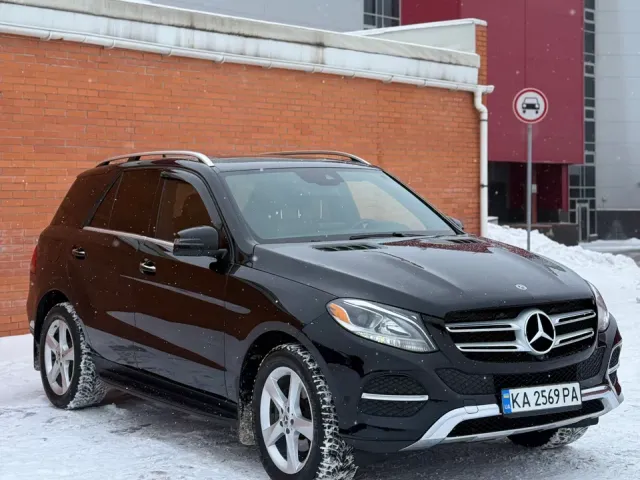 Mercedes-Benz GLE - фото 3