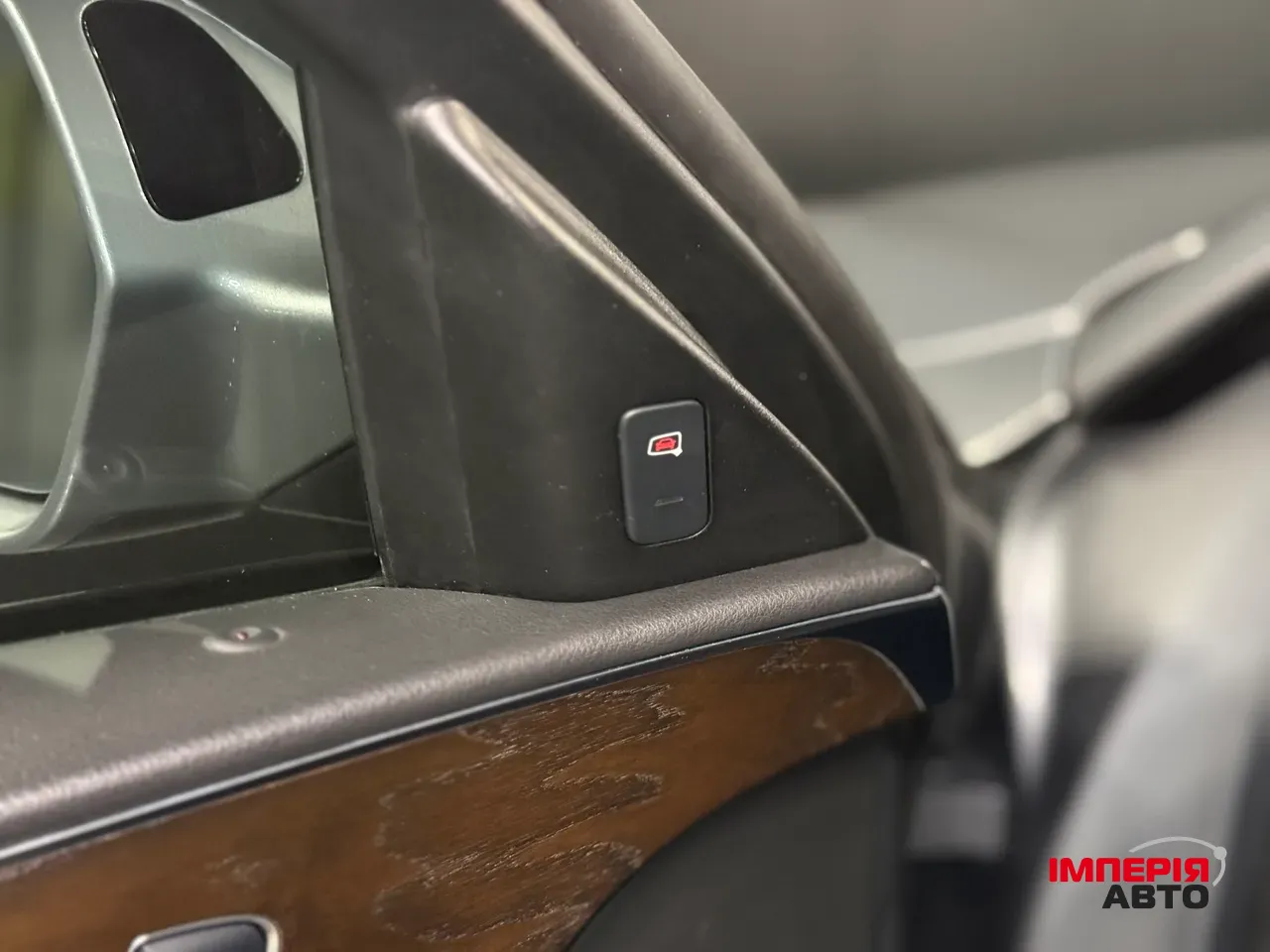 Audi A6 - фото 19