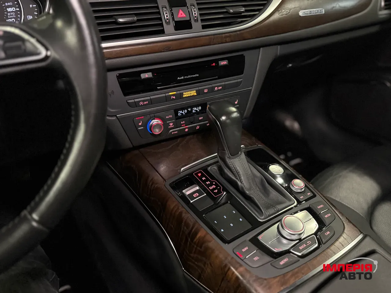 Audi A6 - фото 20