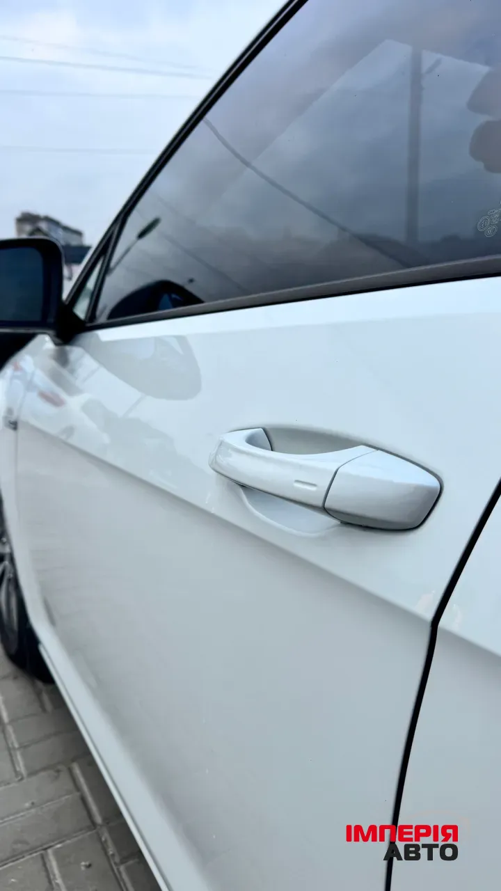 Volkswagen Golf - фото 23