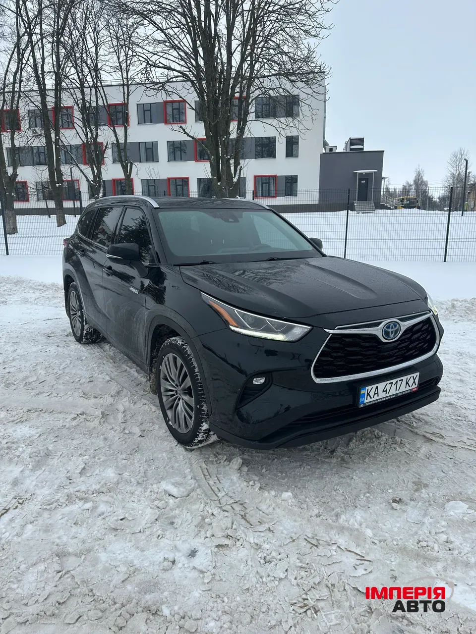 Toyota Highlander - фото 1