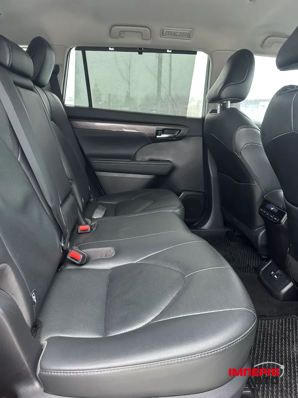 Toyota Highlander - фото 12