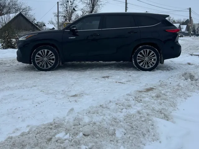 Toyota Highlander - фото 4