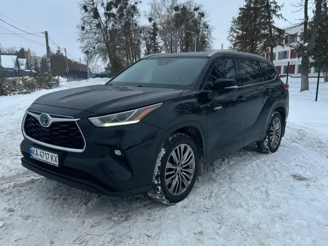 Toyota Highlander - фото 3