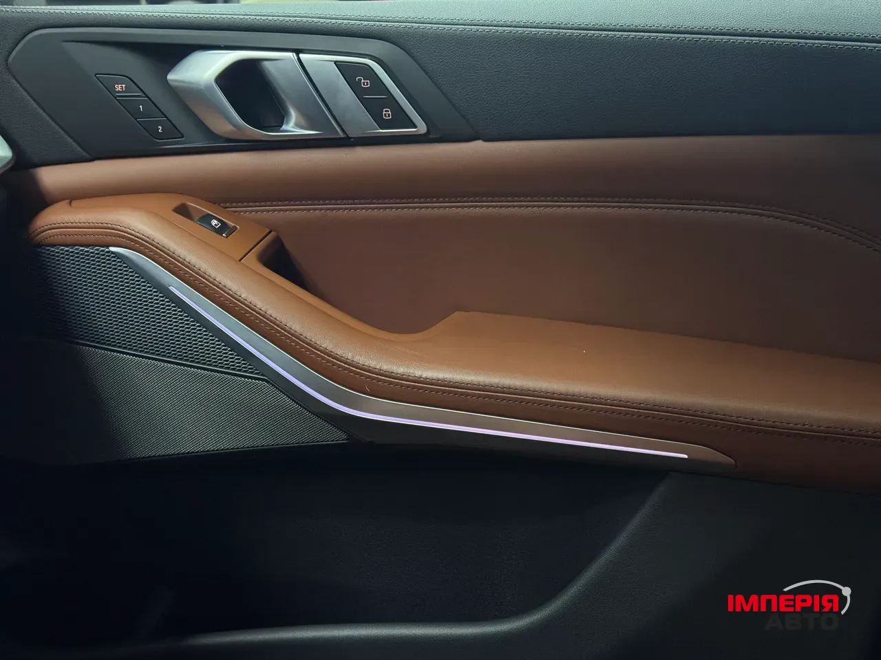 BMW X5 - фото 12