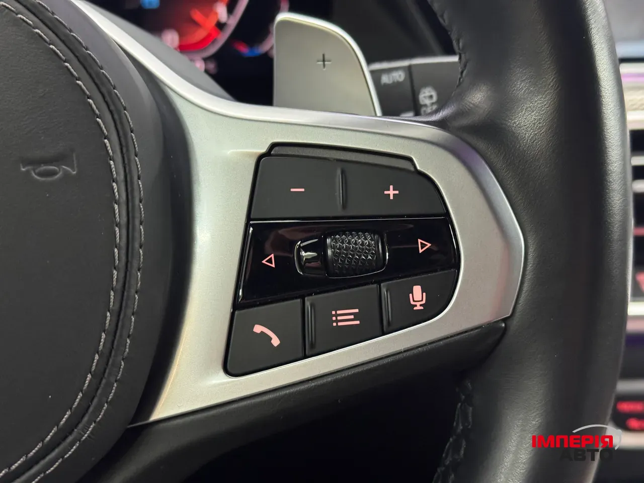 BMW X5 - фото 16