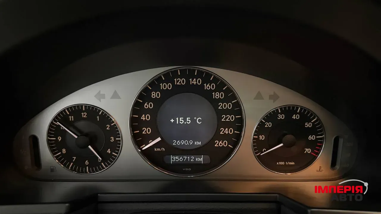 Mercedes-Benz E-Класс - фото 54