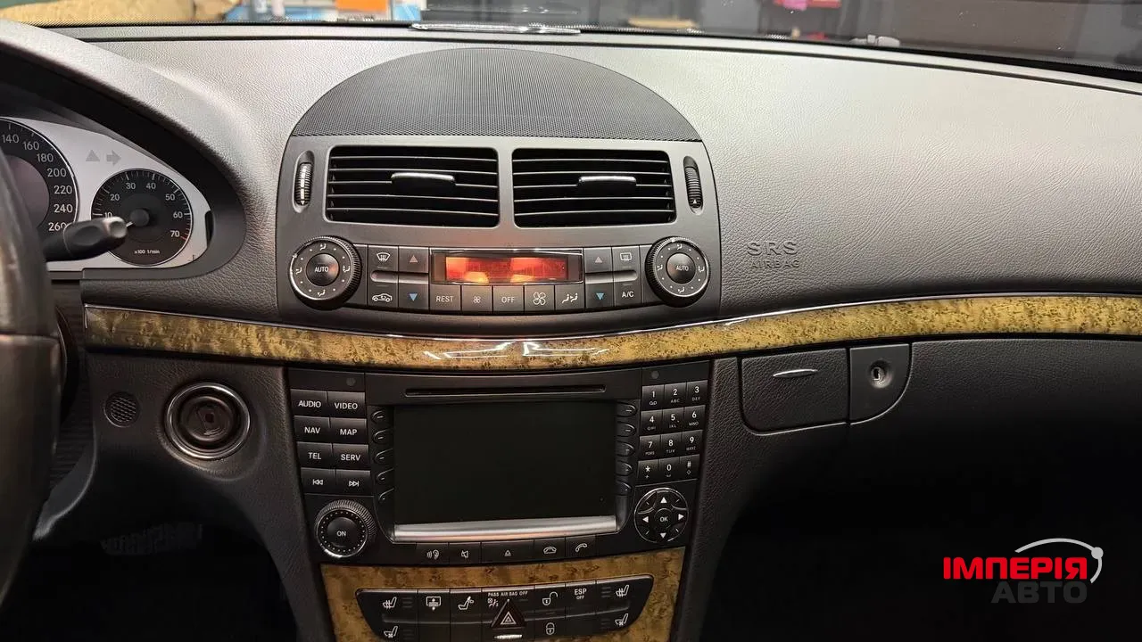 Mercedes-Benz E-Класс - фото 36