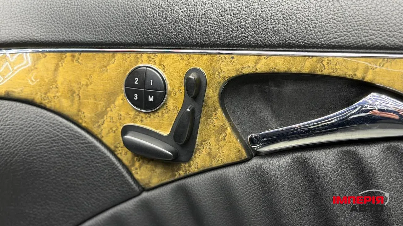 Mercedes-Benz E-Класс - фото 24