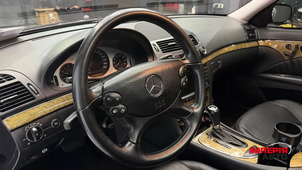 Mercedes-Benz E-Класс - фото 41