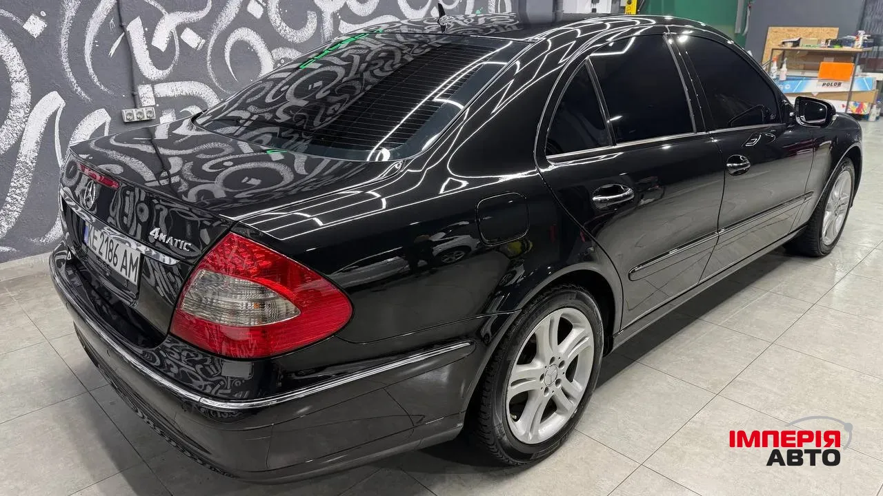 Mercedes-Benz E-Класс - фото 12