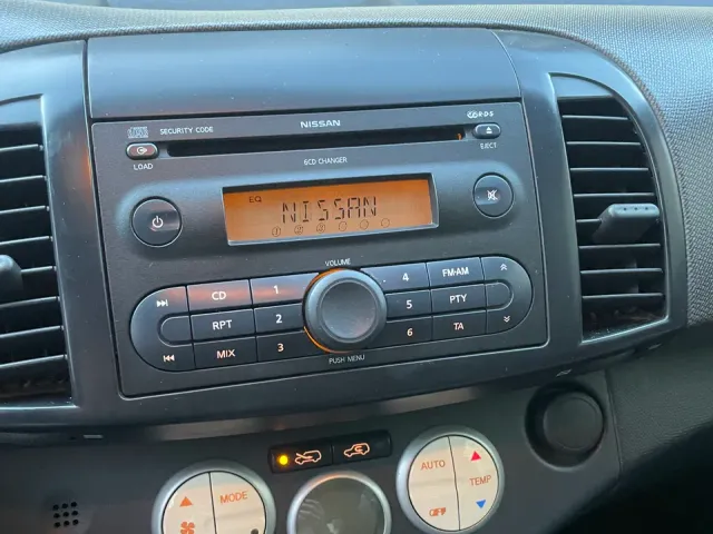 Nissan Micra - фото 5