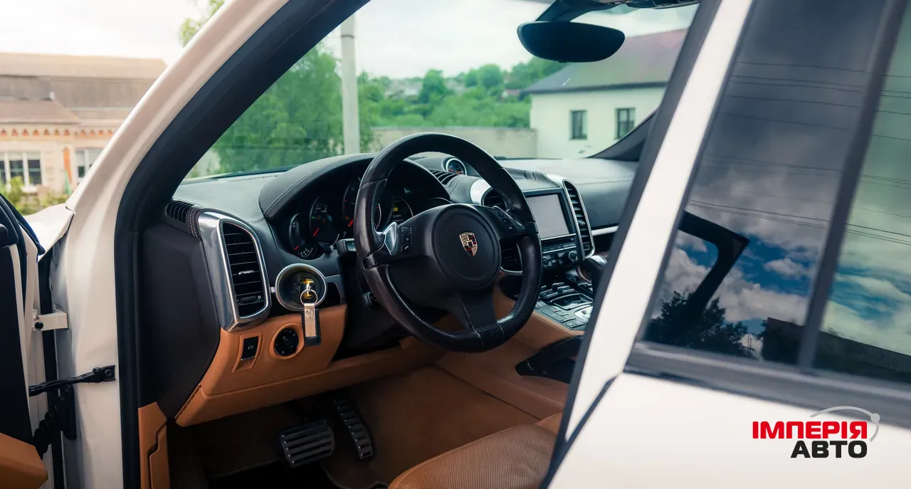 Porsche Cayenne - фото 5