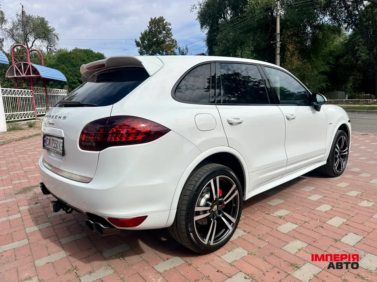 Porsche Cayenne - фото 20