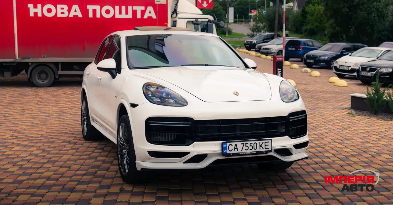 Porsche Cayenne - фото 2