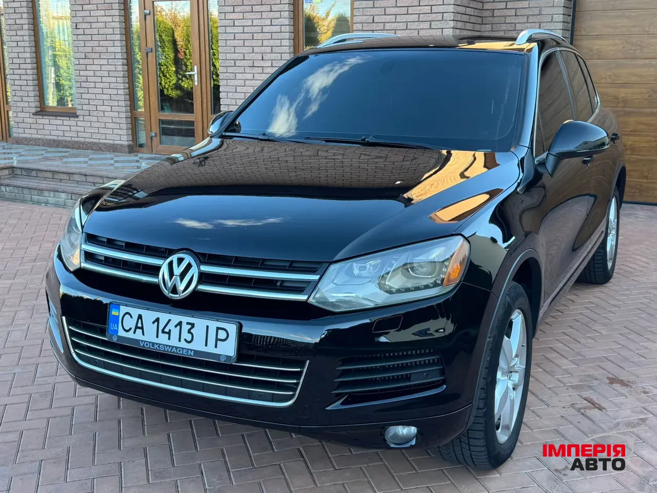 Volkswagen Touareg - фото 8