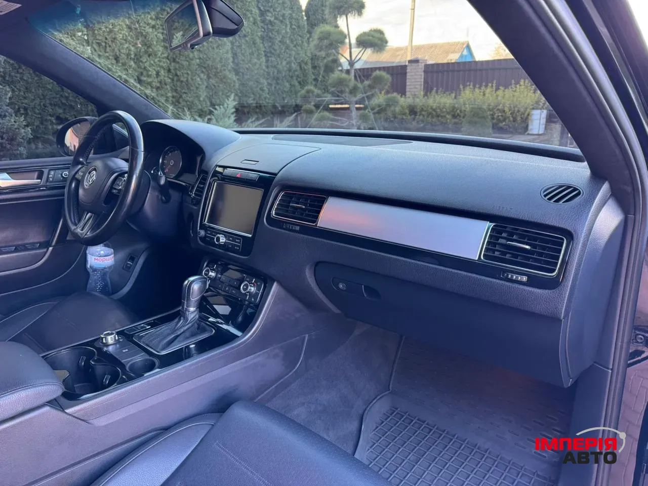 Volkswagen Touareg - фото 17