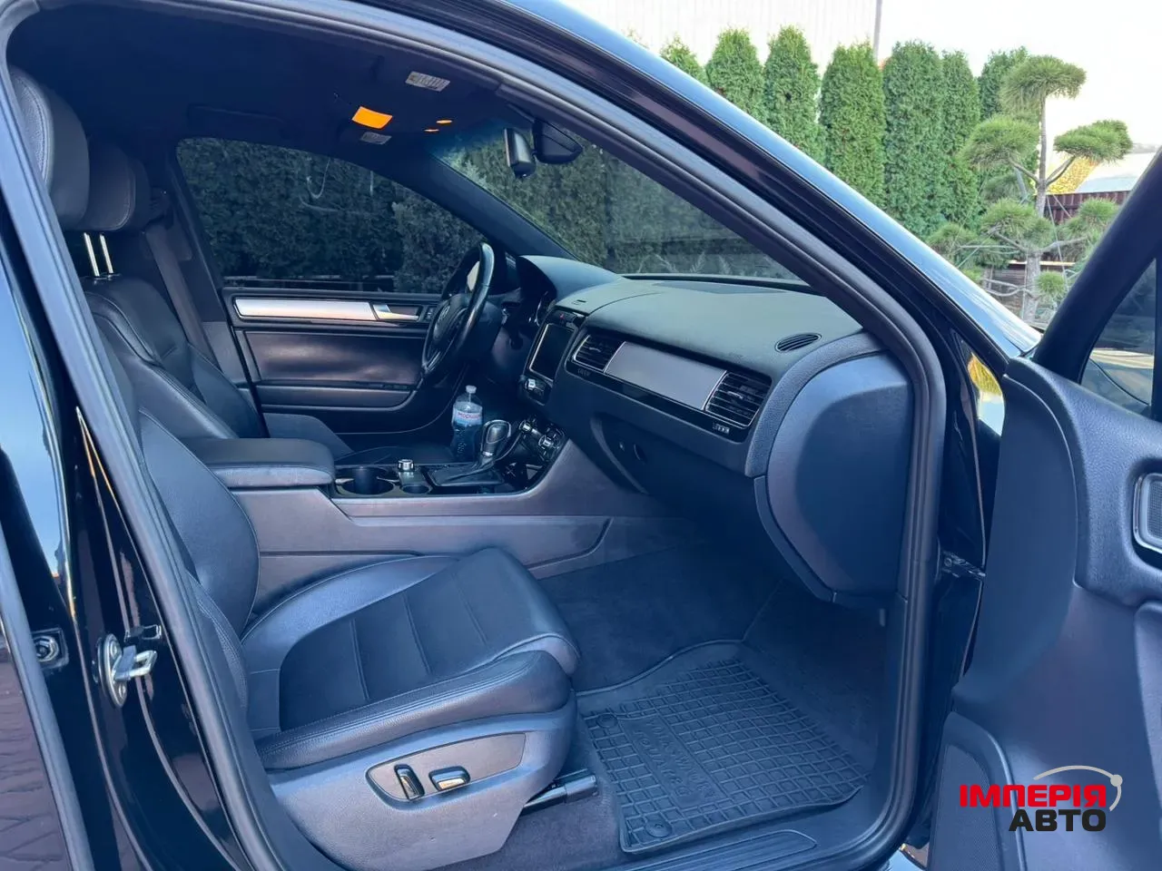 Volkswagen Touareg - фото 15