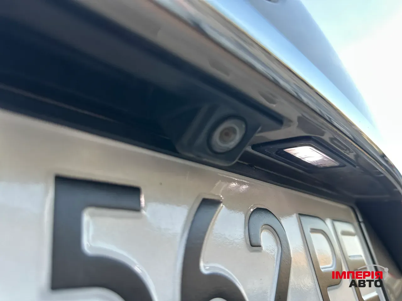 Volkswagen Passat (North America and China) - фото 16