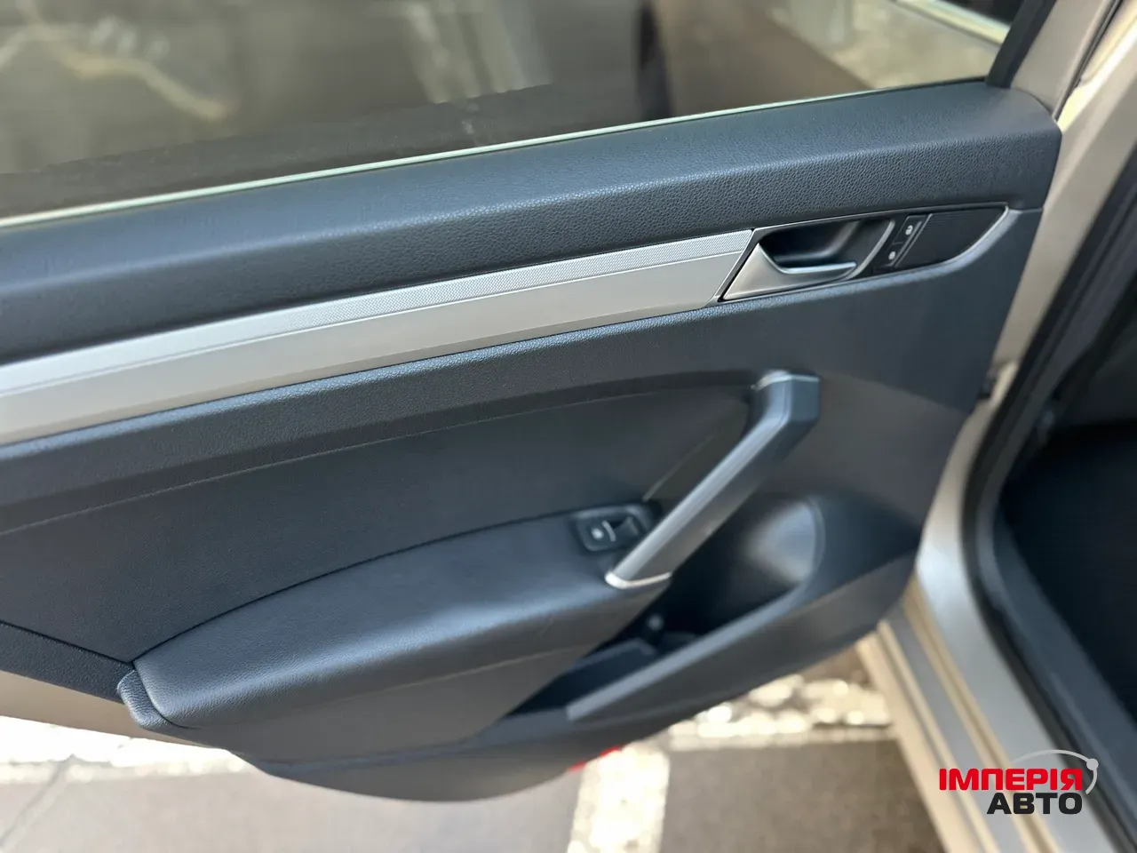 Volkswagen Passat (North America and China) - фото 23