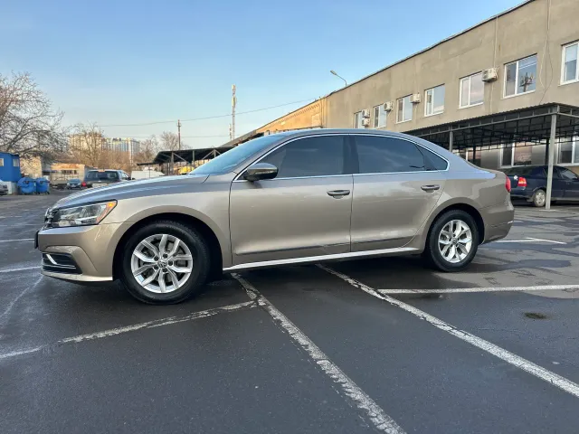 Volkswagen Passat (North America and China) - фото 2