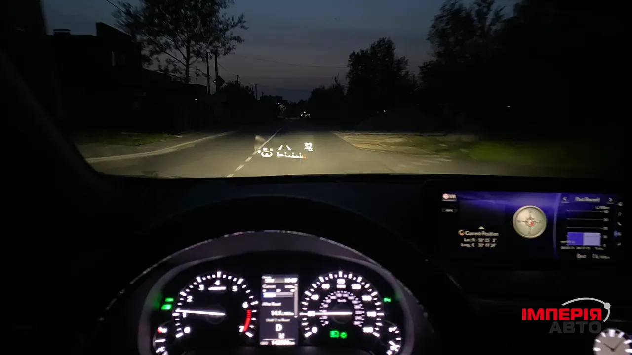 Lexus RX - фото 23