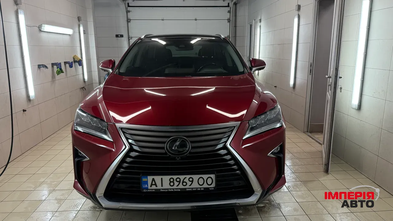 Lexus RX - фото 5