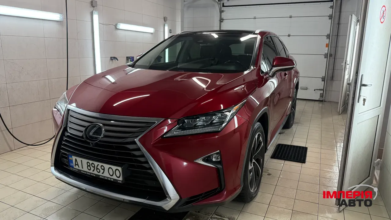 Lexus RX - фото 4