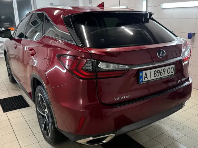 Lexus RX - фото 3