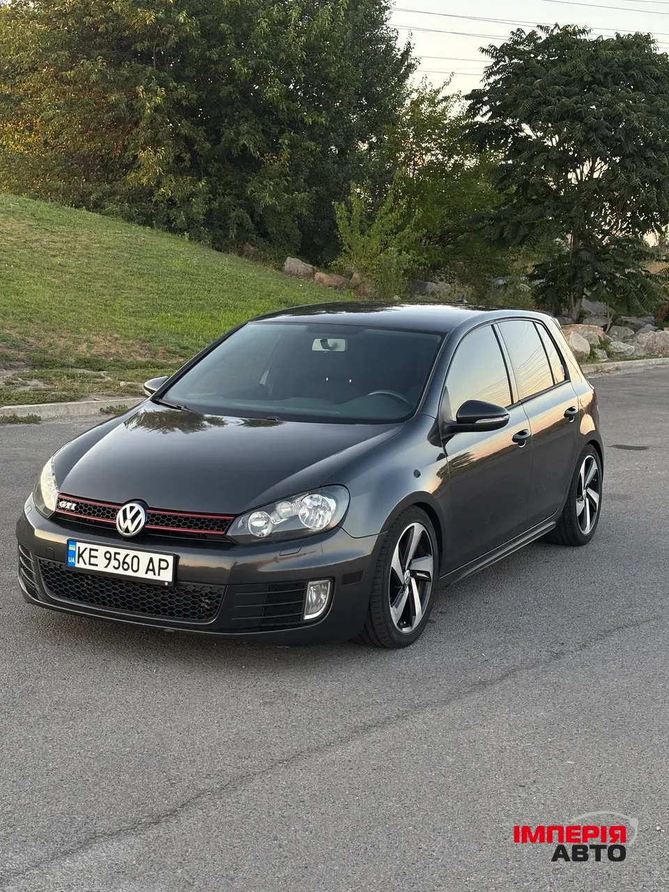 Volkswagen Golf GTI - фото 1