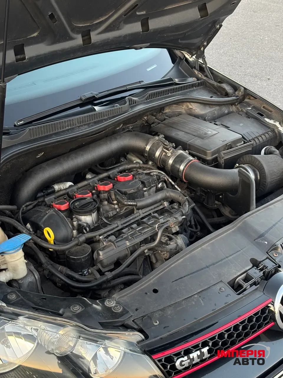 Volkswagen Golf GTI - фото 12
