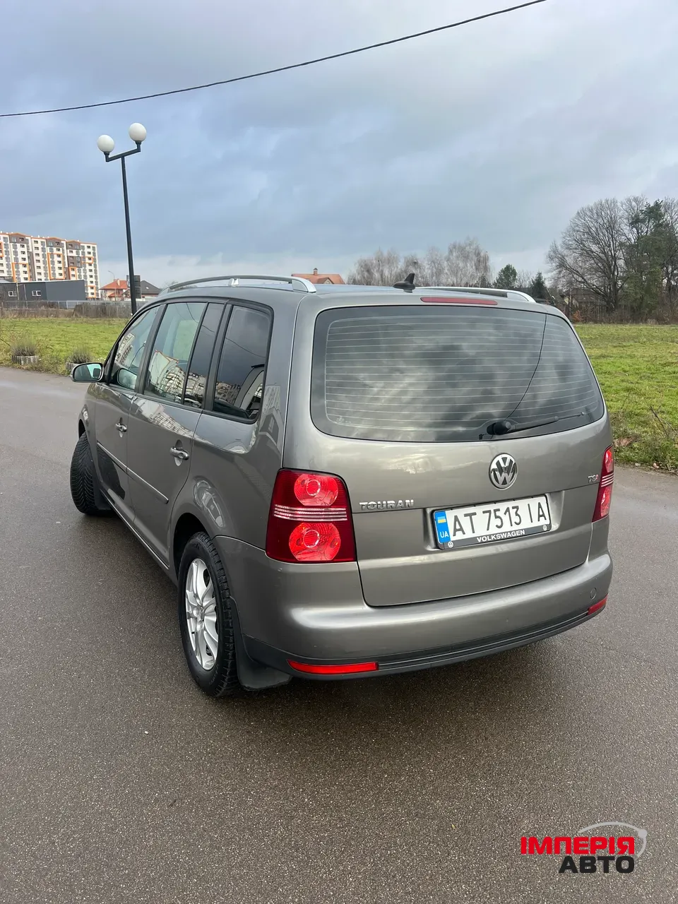 Volkswagen Touran - фото 9