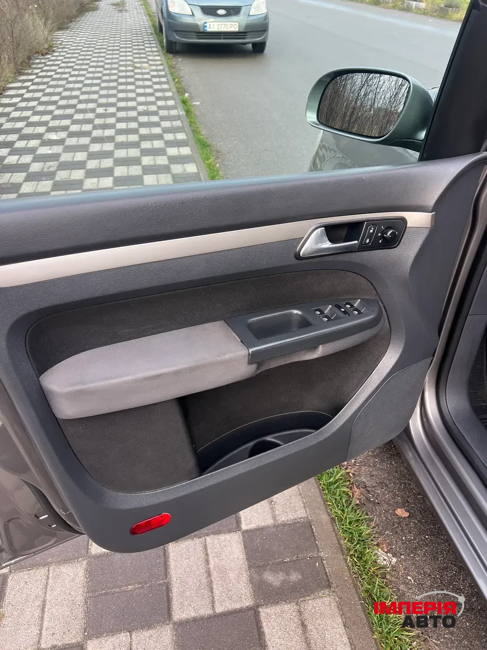 Volkswagen Touran - фото 22