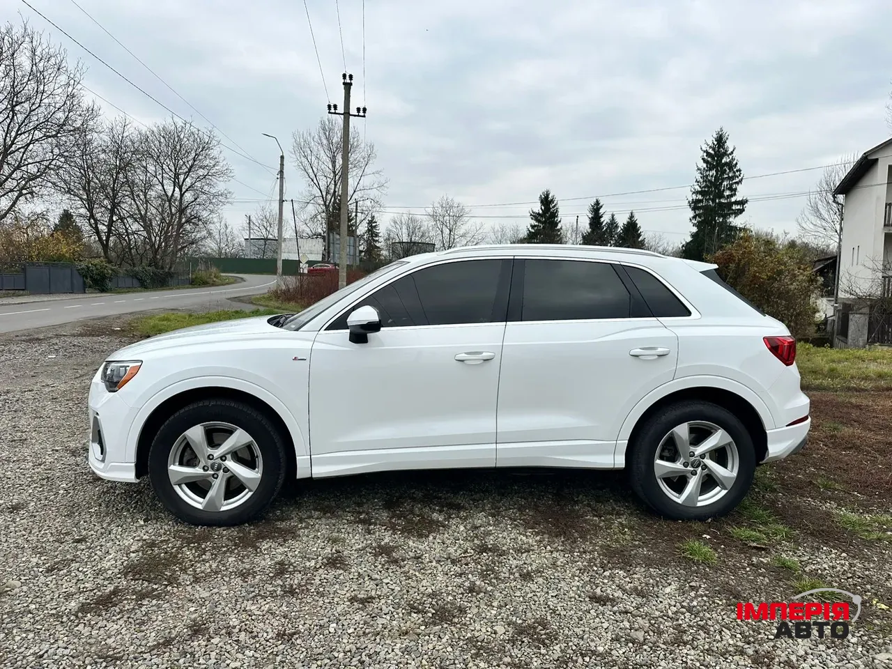 Audi Q3 - фото 5