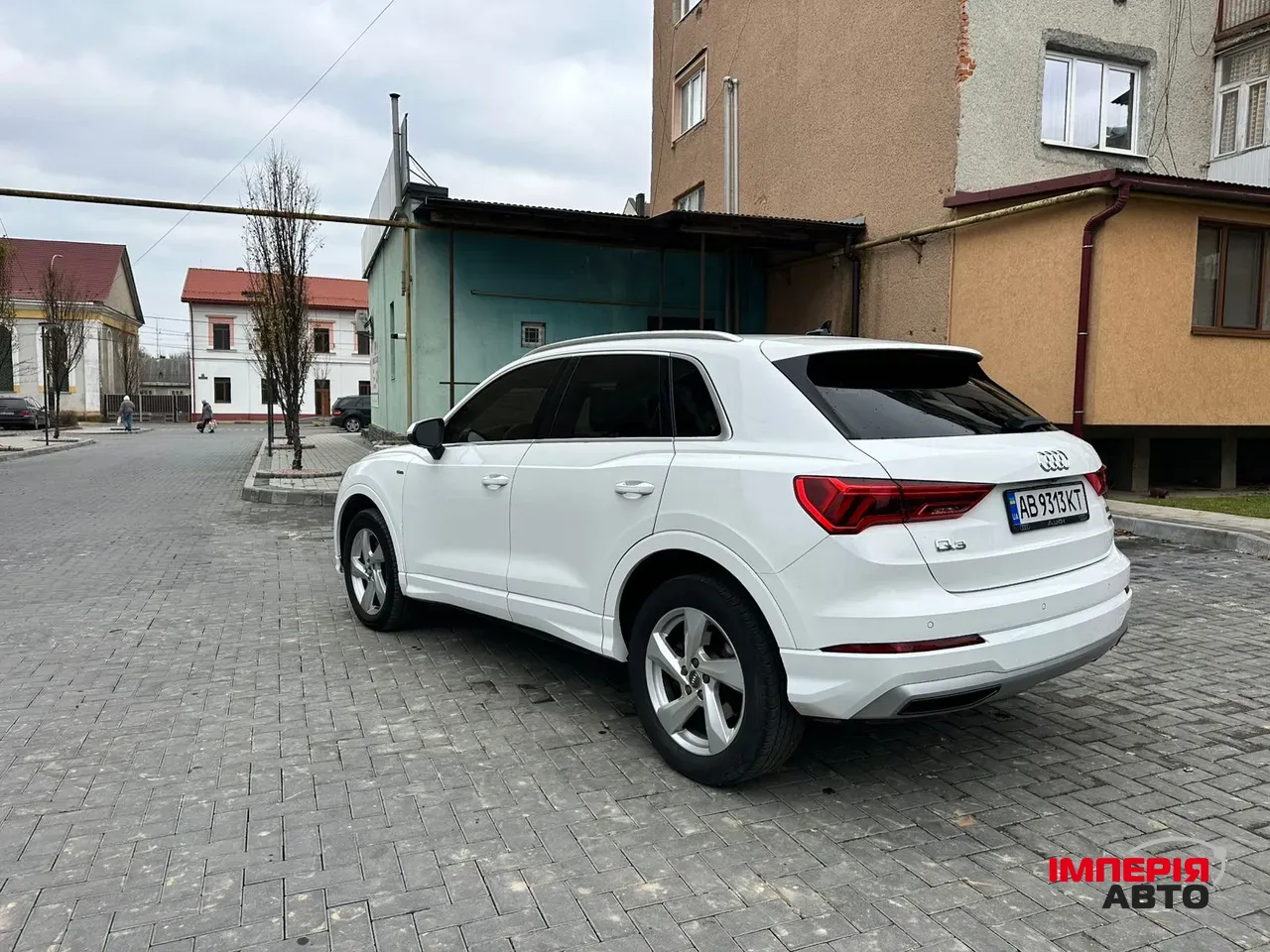 Audi Q3 - фото 6