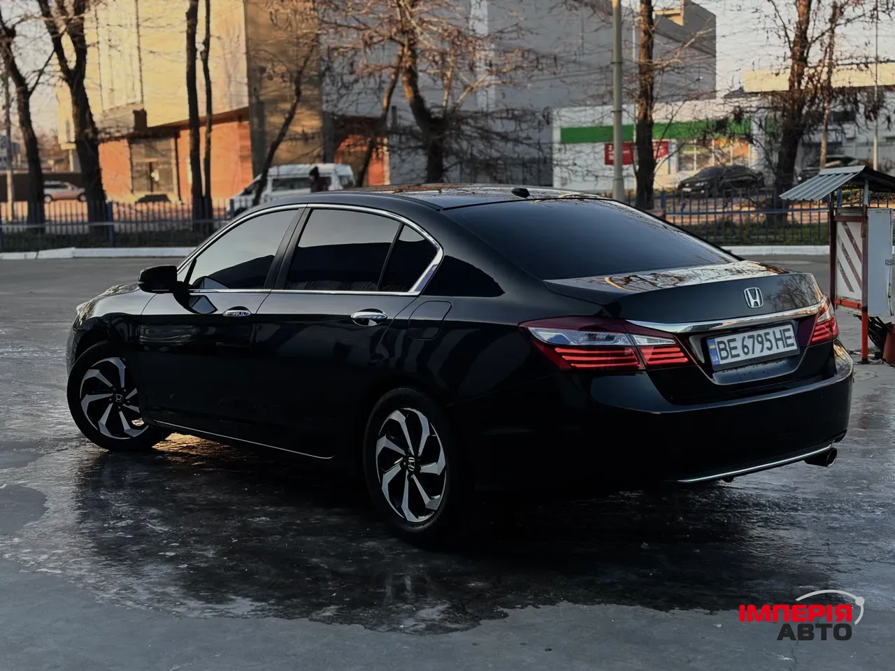 Honda Accord - фото 7