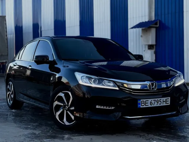 Honda Accord - фото 3
